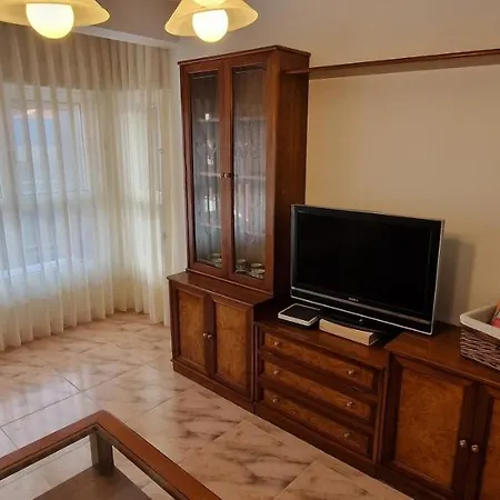 Luz De - Amplio Piso 3 Hab En El Centro De ヒホン