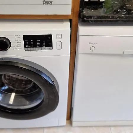 Luz De - Amplio Piso 3 Hab En El Centro De ヒホン