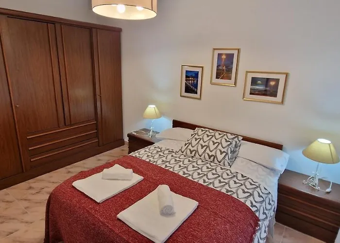 Luz De - Amplio Piso 3 Hab En El Centro De Apartman Gijón